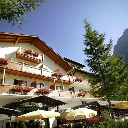 Toni'S Alpine Loft & Spa Kandersteg Exterior photo